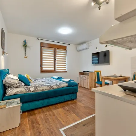 Apartment Med *